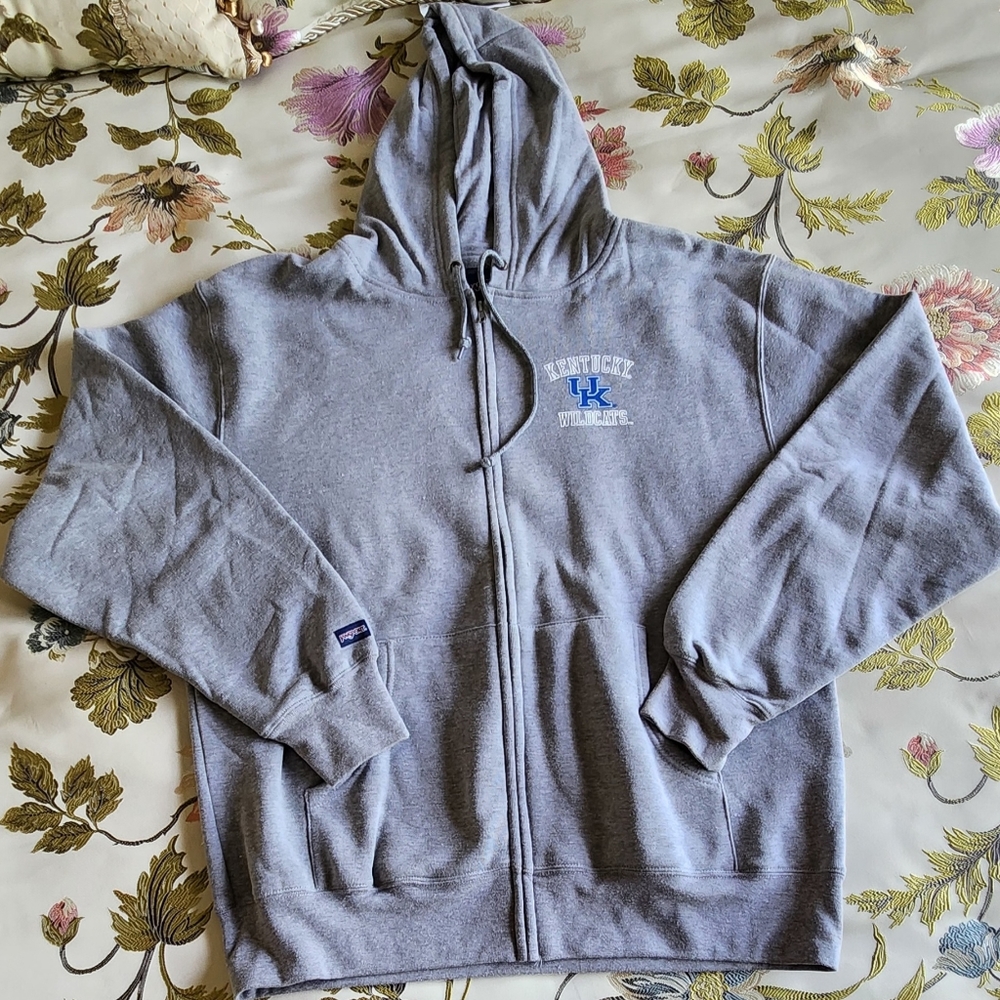 NWT!! KENTUCKY WILDCATS, GRAY, ZIP, HOODIE
